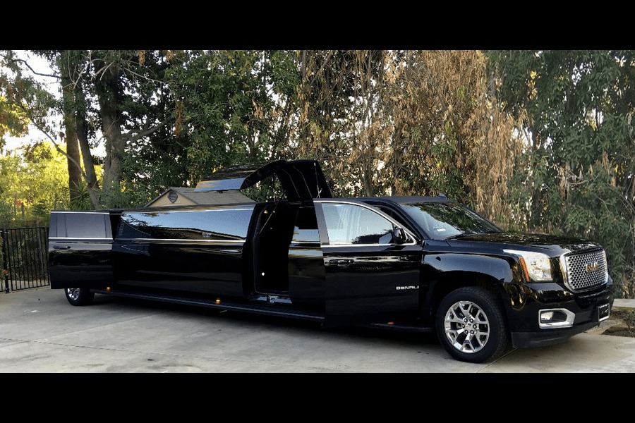 how much is it to hire a limo